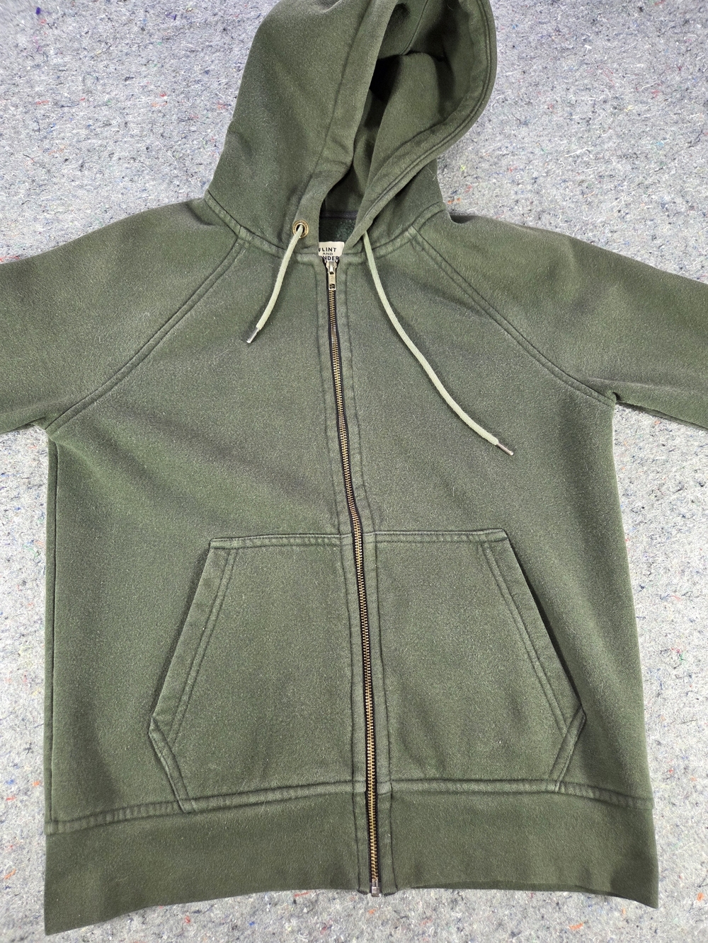 Flint and Tinder 10-Year Hoodie Men’s M Olive Green Full Zip Made in USA